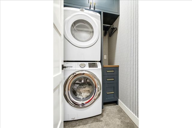 1129 E ROOSEVELT AVE, Salt Lake City, UT 84105