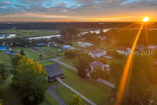 189 Deloss Point Rd, Ridgeland, SC 29936