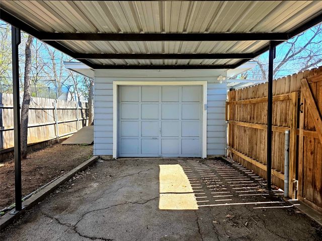 2302 Berkley Street, Brownwood, TX 76801