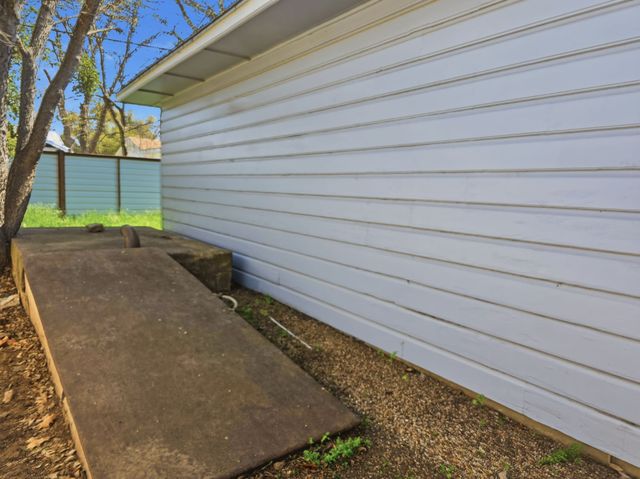 2302 Berkley Street, Brownwood, TX 76801