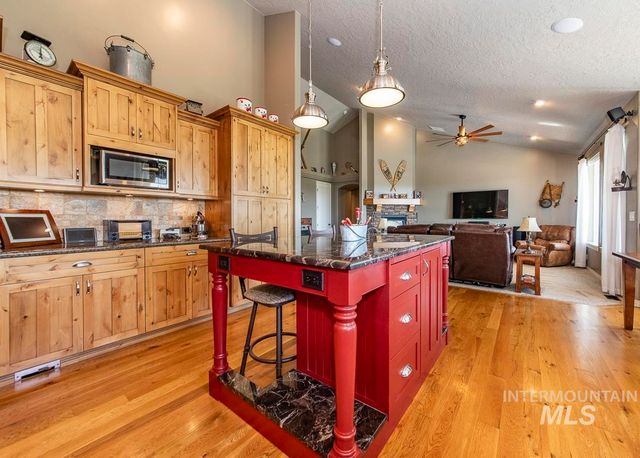 7063 Top Rim Way, Star, ID 83669