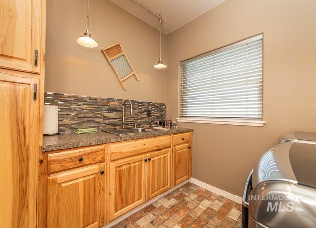 7063 Top Rim Way, Star, ID 83669