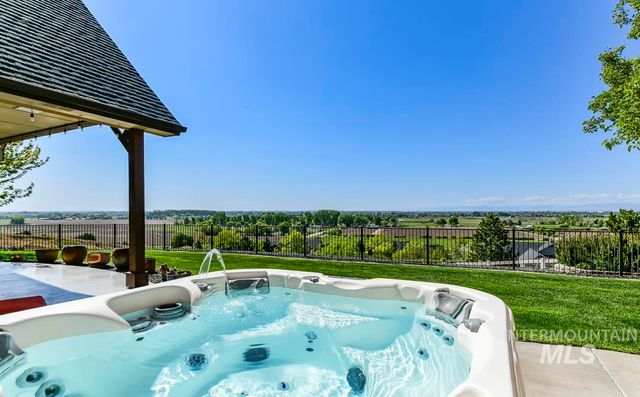7063 Top Rim Way, Star, ID 83669
