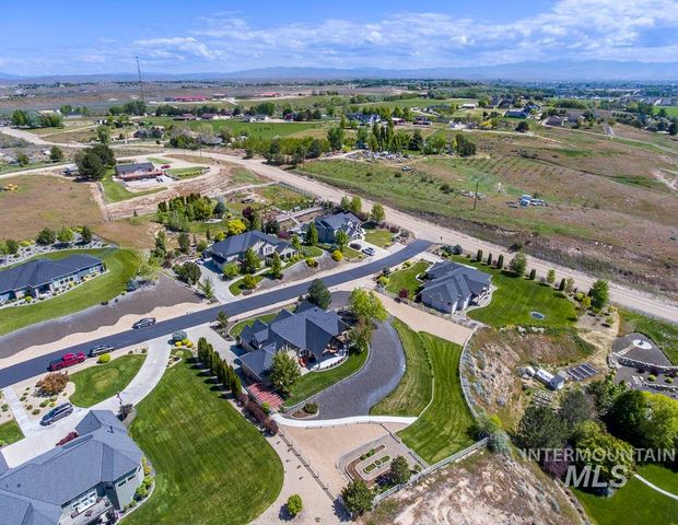 7063 Top Rim Way, Star, ID 83669