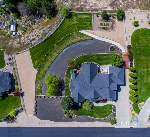 7063 Top Rim Way, Star, ID 83669