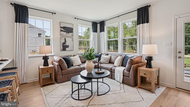 60 ROBERT DRIVE, Runnemede, NJ 08078