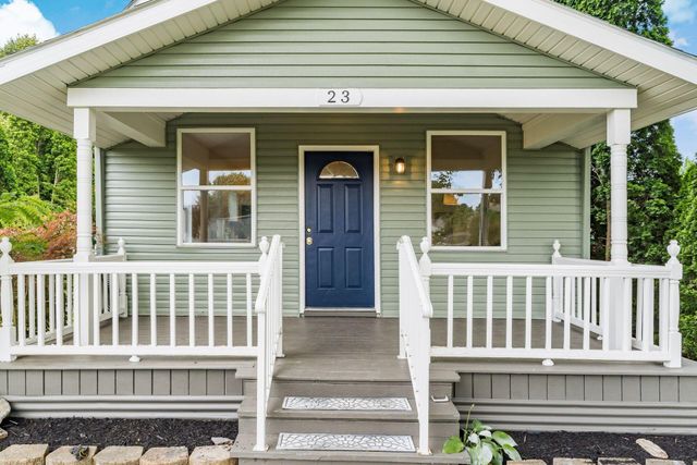 23 E Oak Street, Canal Winchester, OH 43110