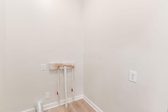 23 E Oak Street, Canal Winchester, OH 43110