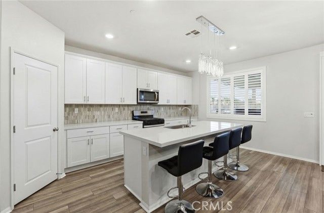 24703 Lightning Way, Moreno Valley, CA 92551