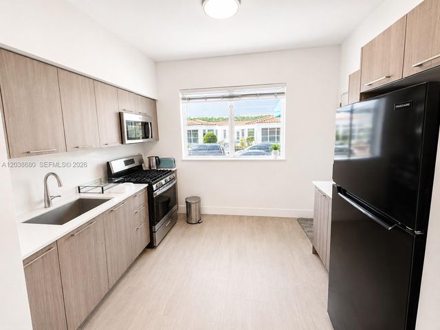 762 Lenox Ave 5, Miami Beach, FL 33139