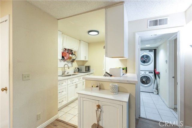 2507 15th 118, Long Beach, CA 90804
