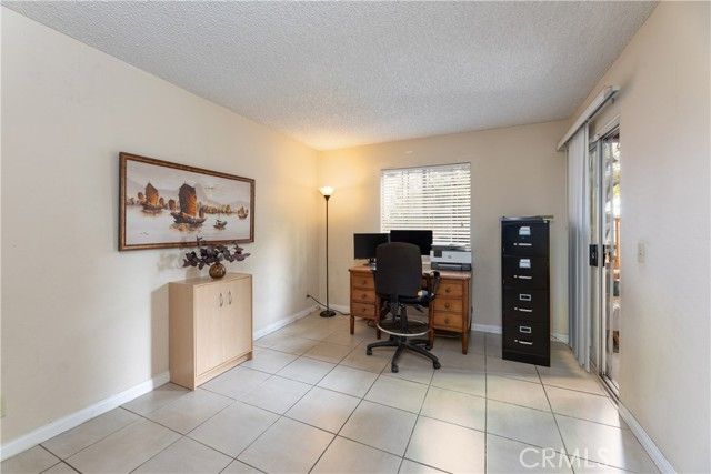 2507 15th 118, Long Beach, CA 90804