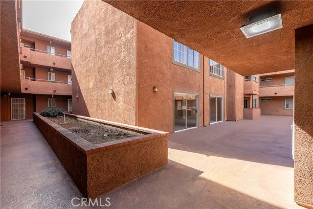 2507 15th 118, Long Beach, CA 90804