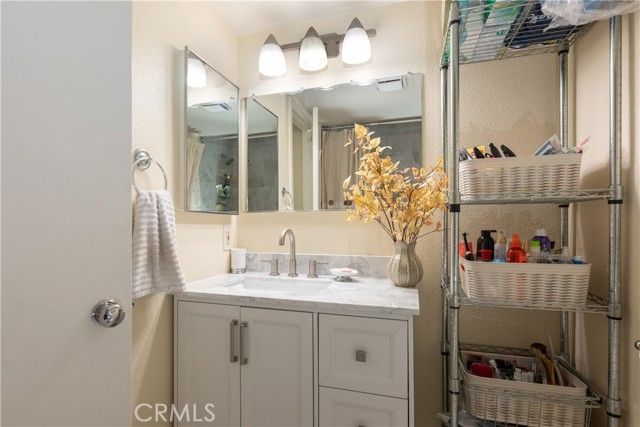 2507 15th 118, Long Beach, CA 90804