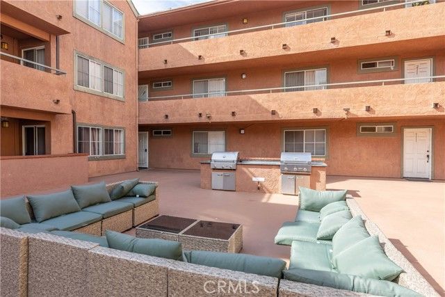 2507 15th 118, Long Beach, CA 90804