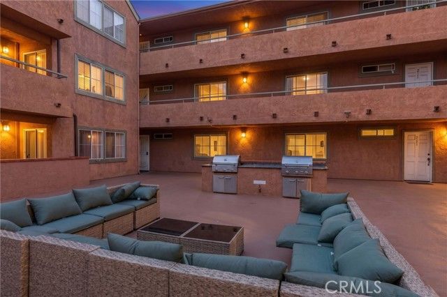 2507 15th 118, Long Beach, CA 90804