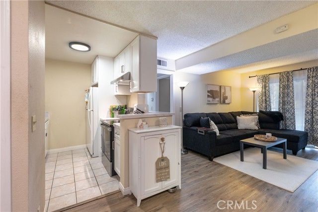 2507 15th 118, Long Beach, CA 90804