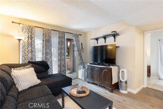 2507 15th 118, Long Beach, CA 90804