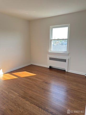 260 Loring Avenue 3B, Edison, NJ 08817