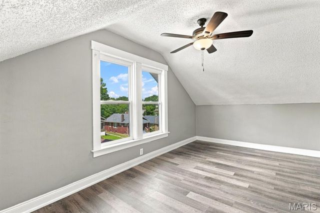 3726 Avondale Avenue, Northwoods, MO 63121