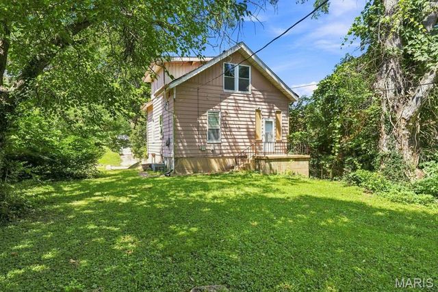 3726 Avondale Avenue, Northwoods, MO 63121