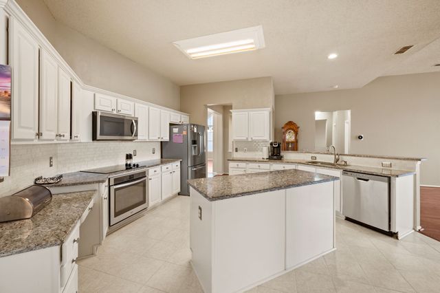 504 Vasey Oak Drive, Keller, TX 76248