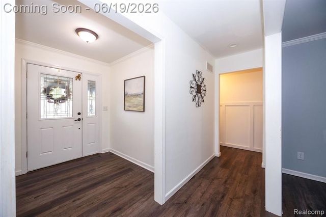 17680 Fox Glen Drive, Riverview, MI 48193