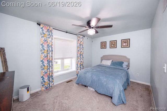 17680 Fox Glen Drive, Riverview, MI 48193