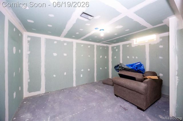 17680 Fox Glen Drive, Riverview, MI 48193