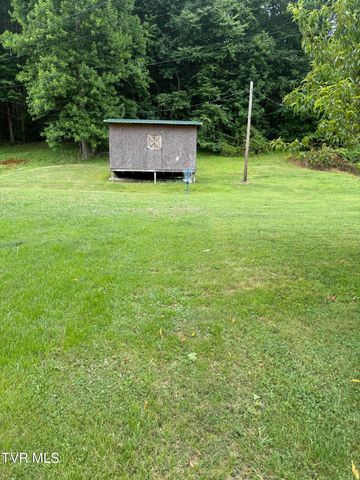 1672 Pressmens Home Road, Rogersville, TN 37857