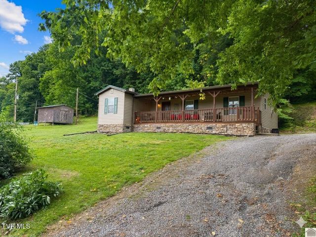 1672 Pressmens Home Road, Rogersville, TN 37857