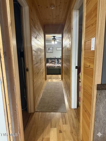 1672 Pressmens Home Road, Rogersville, TN 37857