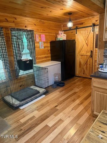 1672 Pressmens Home Road, Rogersville, TN 37857