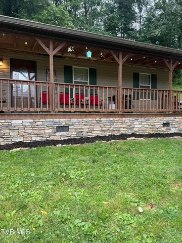 1672 Pressmens Home Road, Rogersville, TN 37857