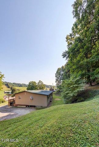1672 Pressmens Home Road, Rogersville, TN 37857