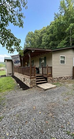 1672 Pressmens Home Road, Rogersville, TN 37857