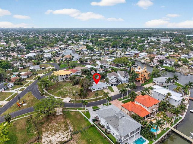 1809 BAYOU GRANDE BOULEVARD NE, St Petersburg, FL 33703