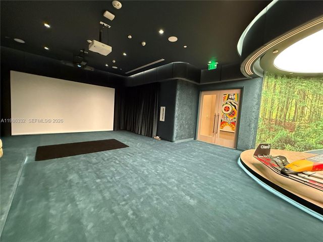 77 SE 5 St 2015, Miami, FL 33131