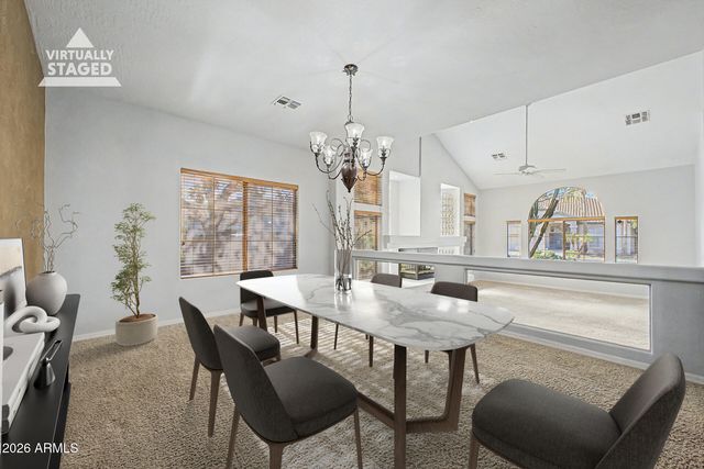 2721 W TULSA Street, Chandler, AZ 85224