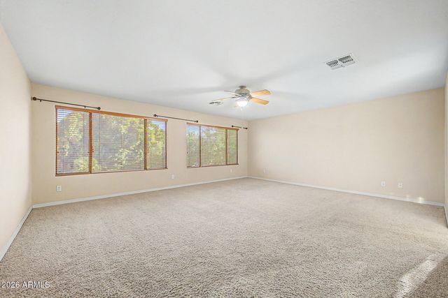2721 W TULSA Street, Chandler, AZ 85224