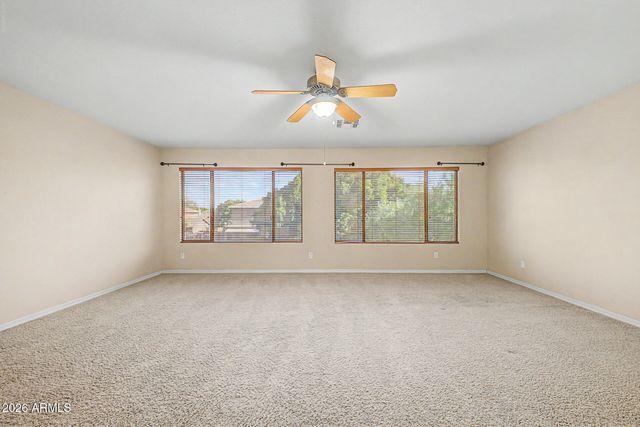 2721 W TULSA Street, Chandler, AZ 85224