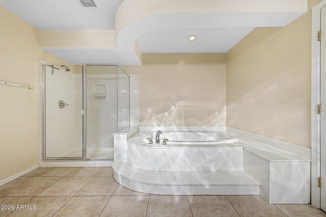 2721 W TULSA Street, Chandler, AZ 85224
