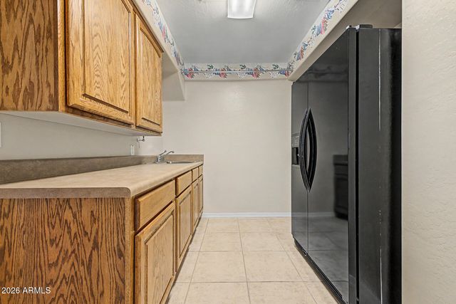2721 W TULSA Street, Chandler, AZ 85224