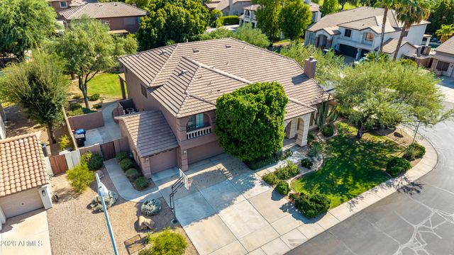 2721 W TULSA Street, Chandler, AZ 85224