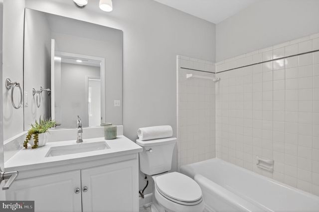 5709 MOHICAN PL, Bethesda, MD 20816