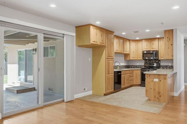 5453 Norway Dr, Orangevale, CA 95662