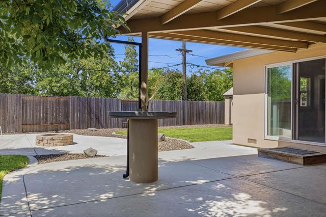 5453 Norway Dr, Orangevale, CA 95662