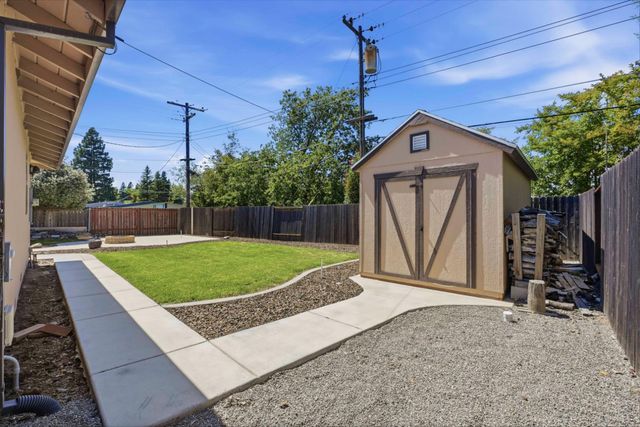 5453 Norway Dr, Orangevale, CA 95662
