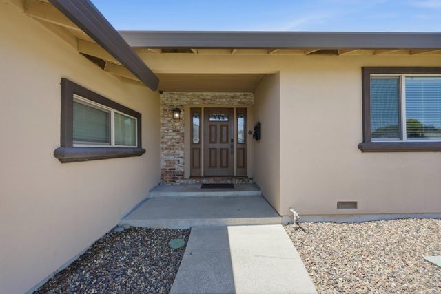 5453 Norway Dr, Orangevale, CA 95662