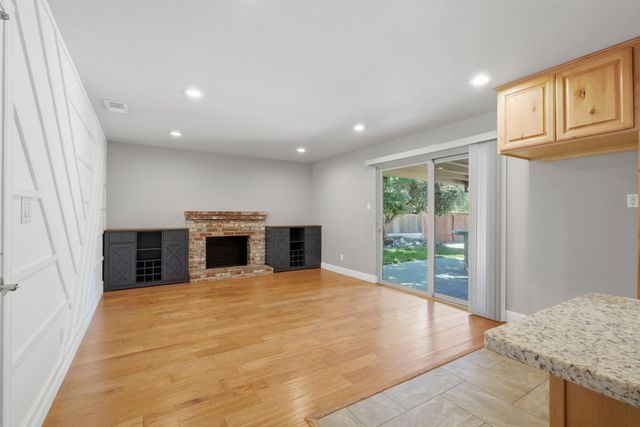 5453 Norway Dr, Orangevale, CA 95662